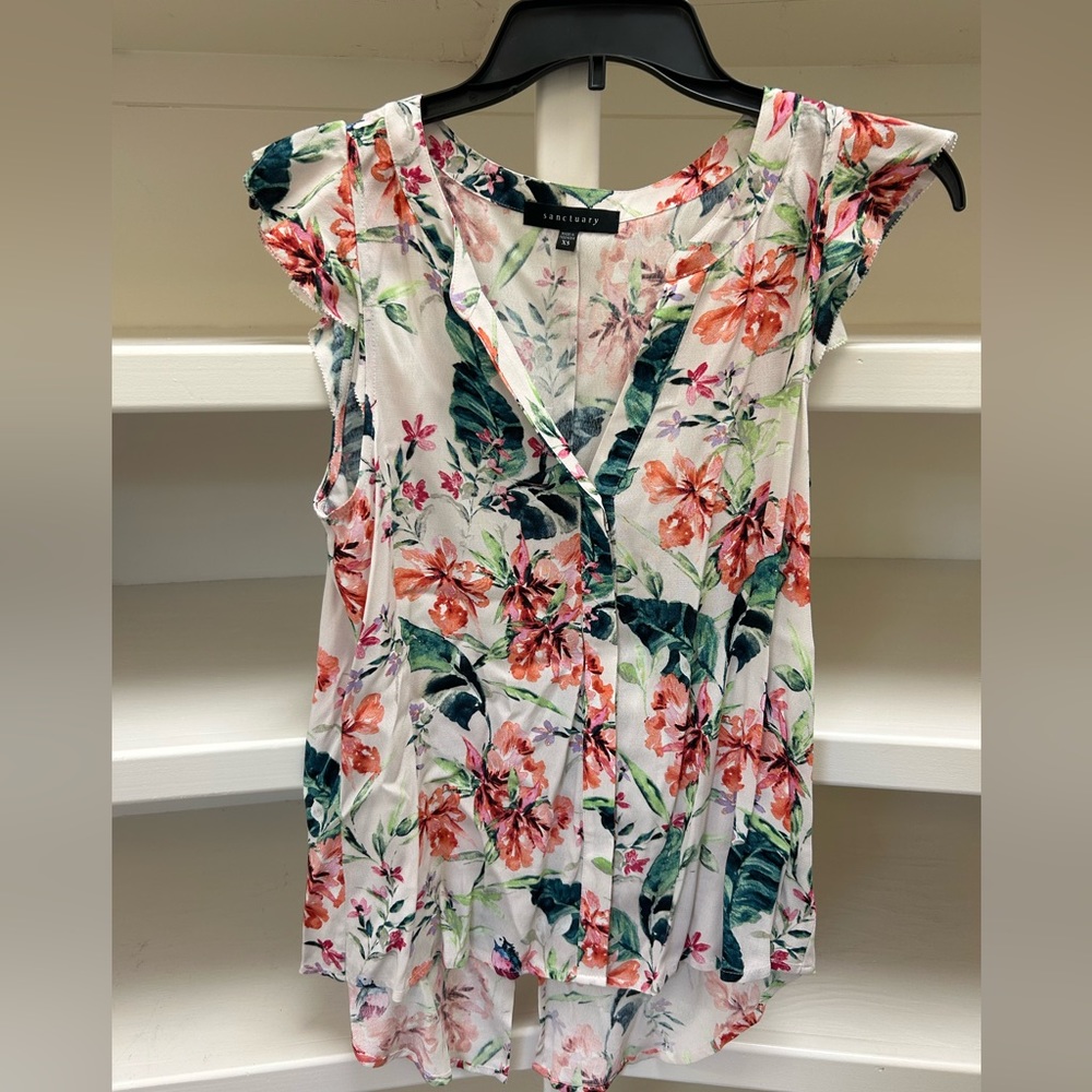 Sanctuary top